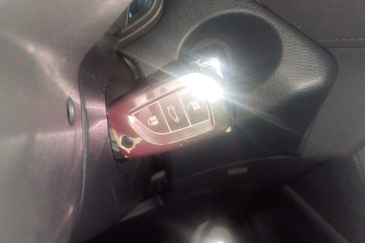 Used Toyota FRONTLANDER 2023 2.0L CVT Elite Edition