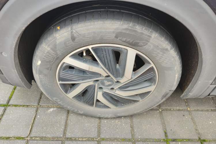 Used NETA U 2021 Pro 500 Global Edition Left Front Wheel Hub