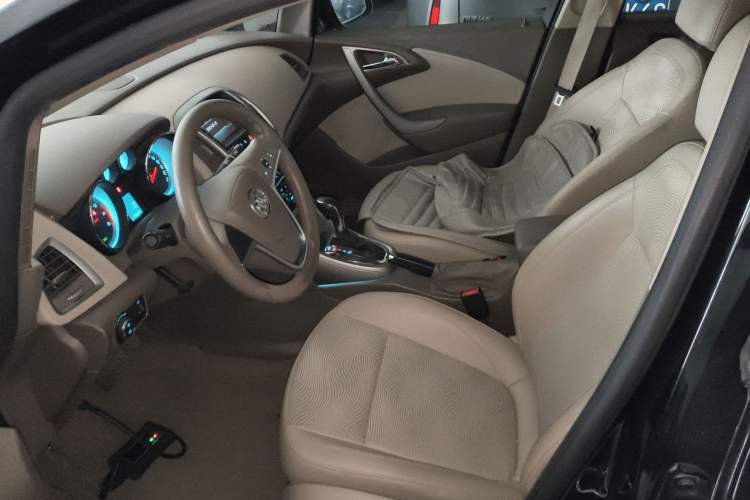 Used Buick GT 2013 GT 1.6L Automatic Fashion Edition