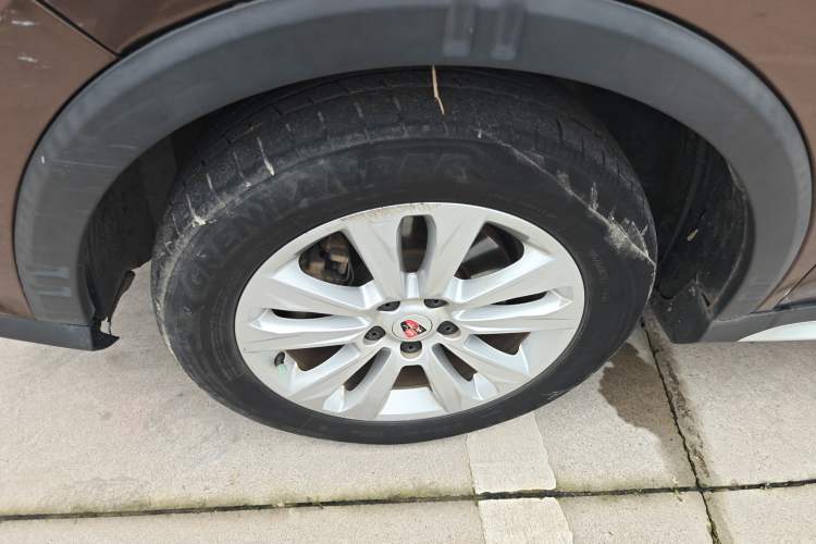 Used Roewe RX5 2016 20T Two-Wheel Drive Automatic Flagship Edition Left Front Wheel Hub