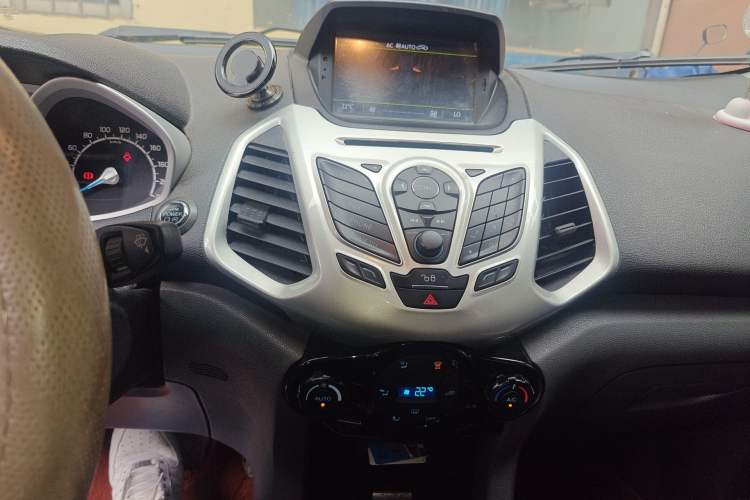Used Ford EcoSport 2013 1.5L Automatic Prestige Model Audio And AC Panel