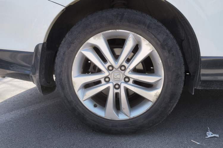 Used Honda Crosstour 2014 2.4L Luxury Edition Right Rear Wheel Hub