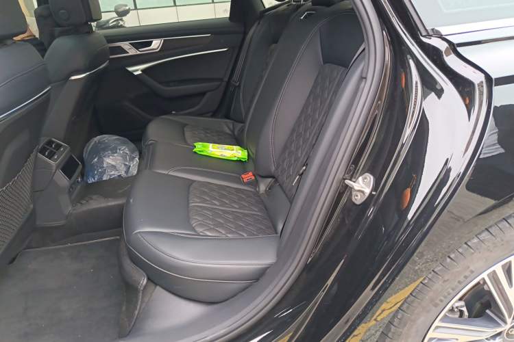 Used Audi A6L 2025 45 TFSI quattro Prestige Dynamic Edition Left Rear Seat