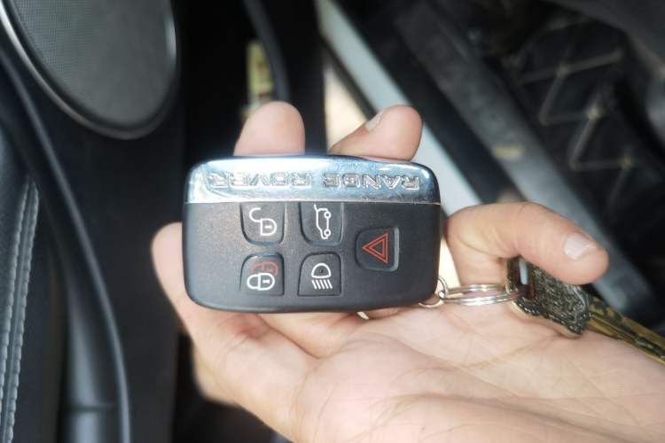 Used Land Rover Range Evoque 2016 2.0T SE PLUS Smart Enjoyment Edition Vehicle Key