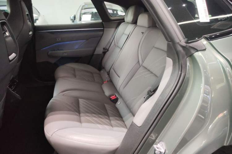 Used Zeekr 001 2024 WE Edition 95 kWh All-Wheel Drive Left Rear Seat