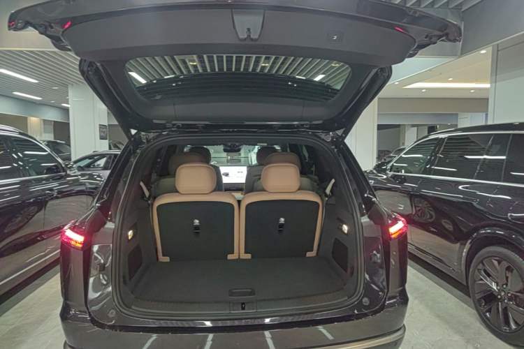 Used ONVO Luxeed L90 2026 Model Max Success Edition, Six Seats