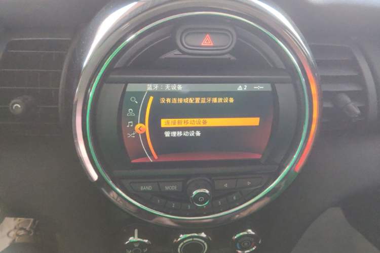 Used MINI 2018 1.5T ONE Five-Door Edition Audio And AC Panel