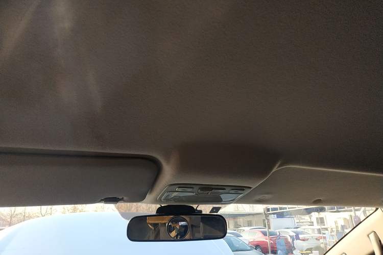 Used JAC Refine M3 2023 1.8L 7/8-Seater Comfort Edition