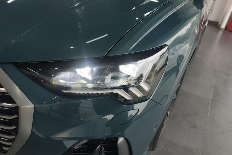 Used Audi Q3 Sportback 2023 Facelift 45 TFSI quattro Luxury Edition Left Front Headlight