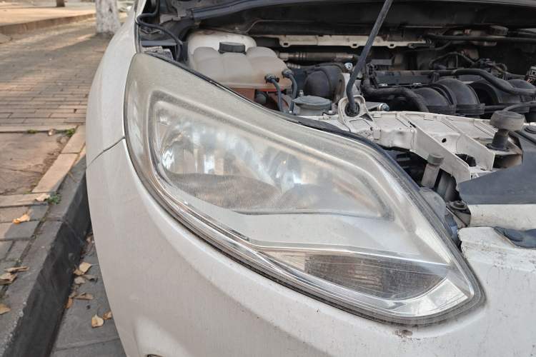 Used Ford Focus 2012 Sedan 1.6L Manual Fashion Edition