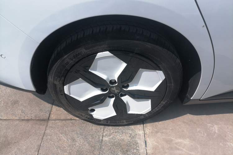 Used XPeng MONA M03 2024 515 Long-Range Right Rear Wheel Hub