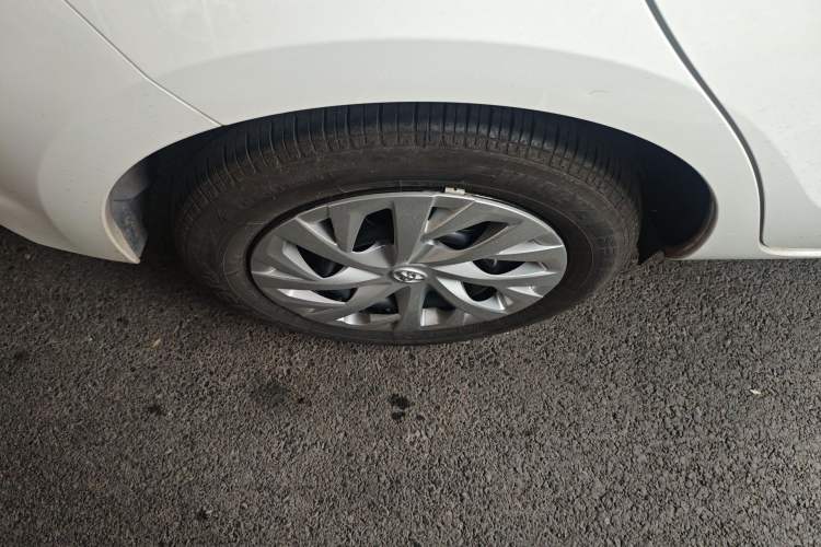 Used Toyota Vios FS 2021 1.5L CVT Fengchi Edition Right Rear Wheel Hub