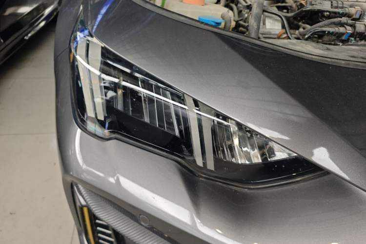 Used GAC Trumpchi EMPOW 2023 270T DCT J16 Version Right Front Headlight