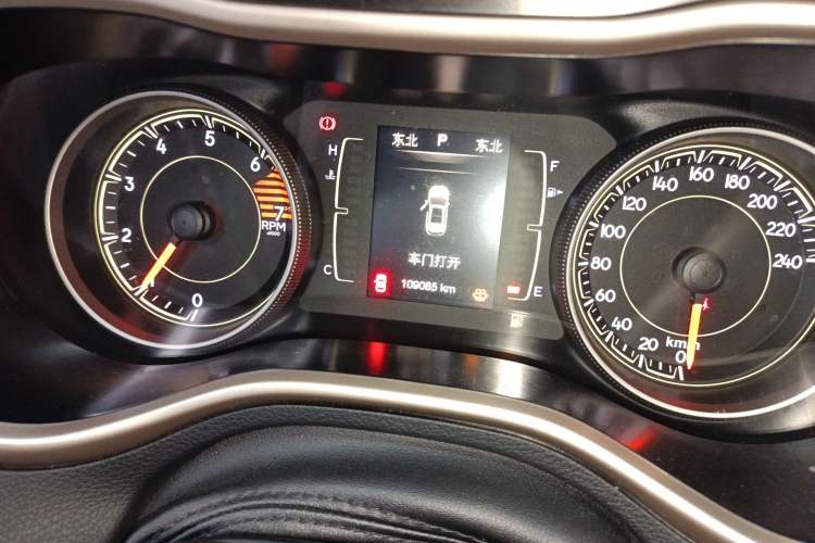 Used Jeep Cherokee 2016 2.4L Leading Edition