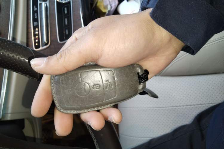 Used Mercedes-Benz E-Class 2018 Facelift E 300 L Luxury Edition
