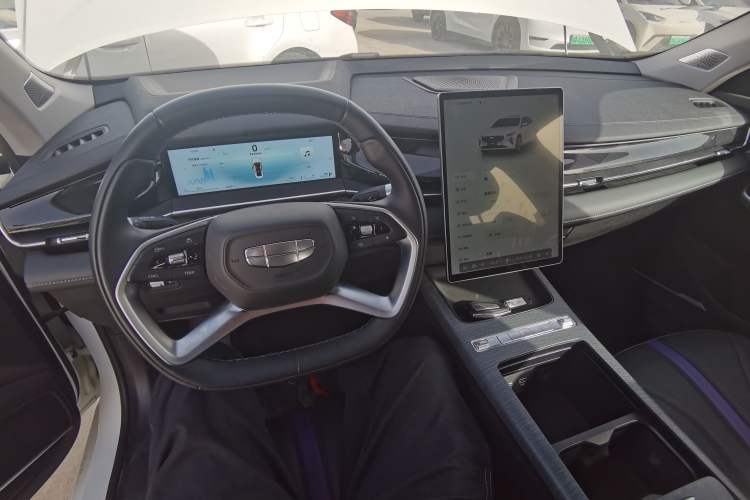 Used Geely Auto Preface 2024 Zhiqing 1.5TD Galaxy Edition