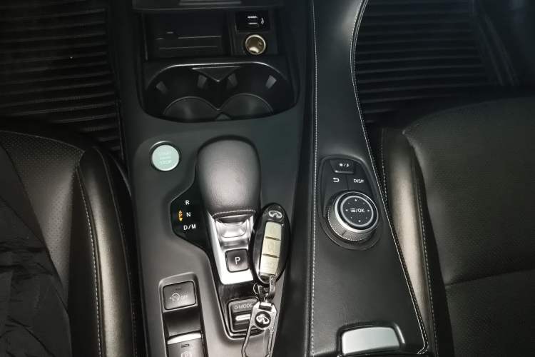 Used Infiniti QX50 2018 2.0T Two-Wheel Drive Fashion Edition