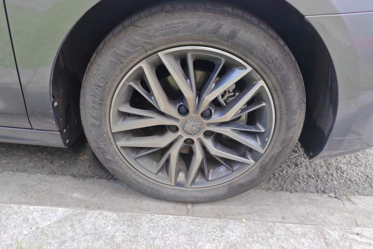 Used BYD Qin PLUS 2021 EV 500KM Luxury Model
