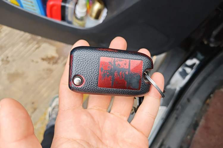 Used Roewe RX5 2017 20T Two-Wheel Drive Automatic Internet Elite Edition Vehicle Key