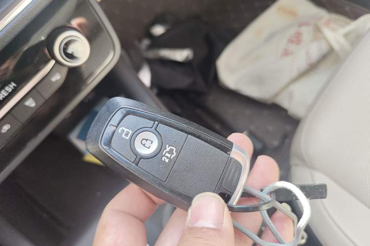 Used Ford Focus 2021 Sedan EcoBoost 180 Automatic Trendy Model Vehicle Key