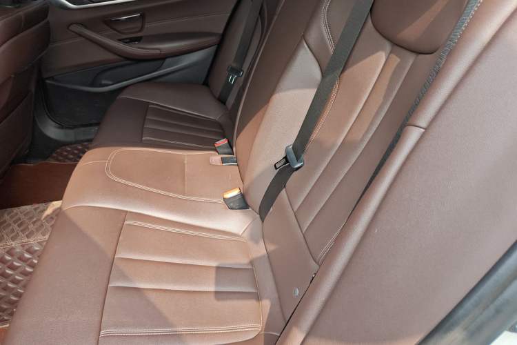 Used BMW 5 Series 2019 525Li M Sport Package