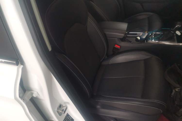 Used Roewe RX5 2016 20T Two-Wheel Drive Automatic Internet Smart Edition