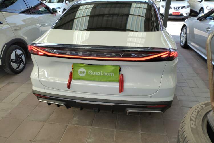 Used Geely Galaxy L6 2024 125km PLUS Dragon Edition
