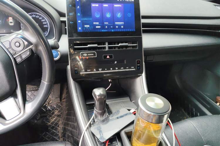 Used Toyota Avalon 2023 Dual-Engine 2.5L Luxury Edition Audio And AC Panel