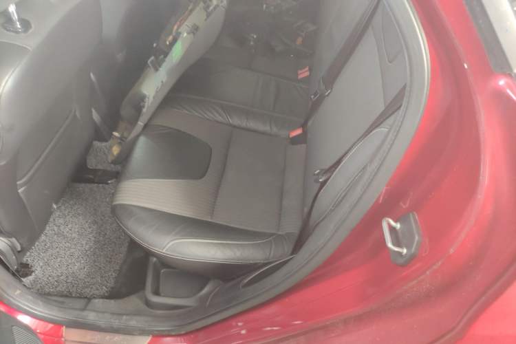 Used Ford Focus 2012 Hatchback 1.6L Automatic Fashion Edition
