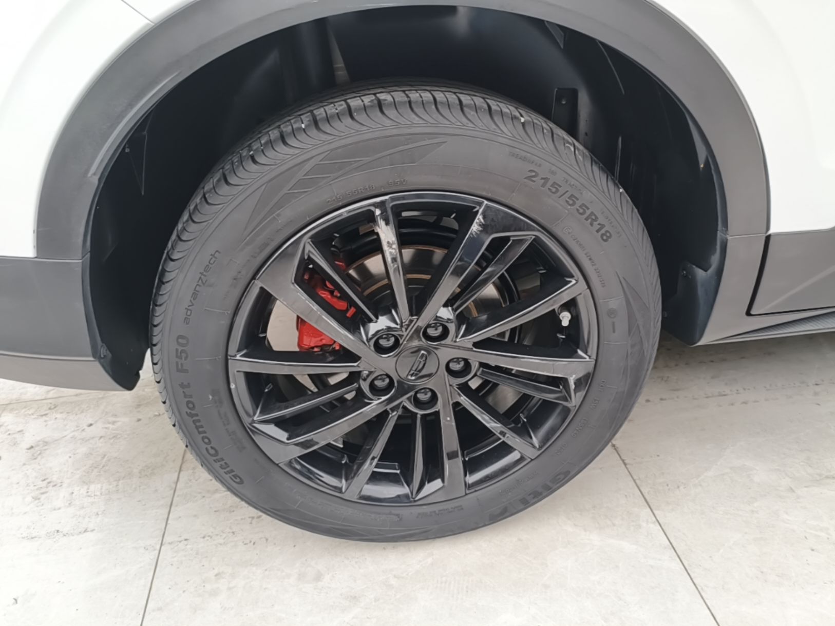 Geely Auto Coolray 2021 1.5TD DCT Starry Edition — снимка 11