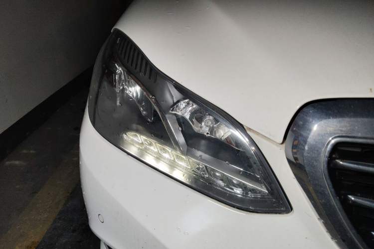 Used Mercedes-Benz E-Class 2015 E 200 L
