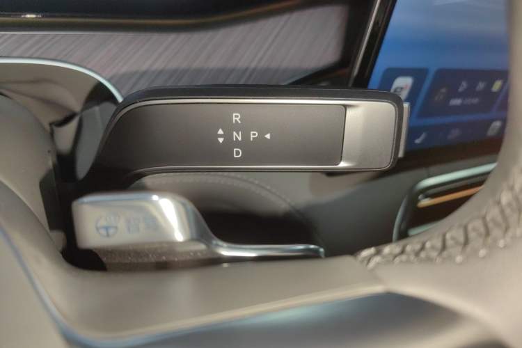 Used Denza N9 2025 Flagship Model