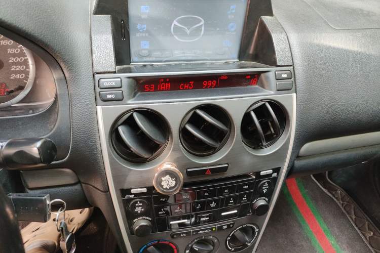 Used Mazda 6 2015 2.0L Automatic Classic Version
