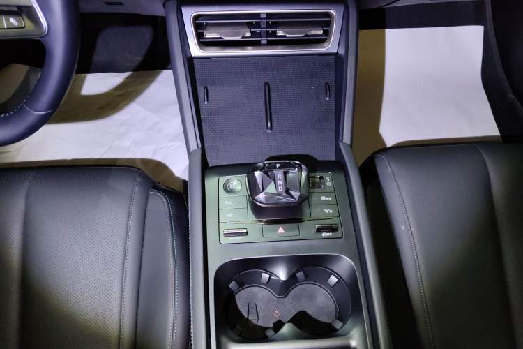 Used BYD Qin L 2024 DM-i 80KM Leading Model