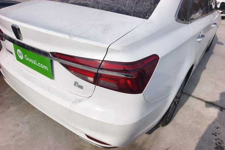 Used Roewe i6 2020 PLUS 1.6L CVT 4G Connected Glory Flagship Edition
