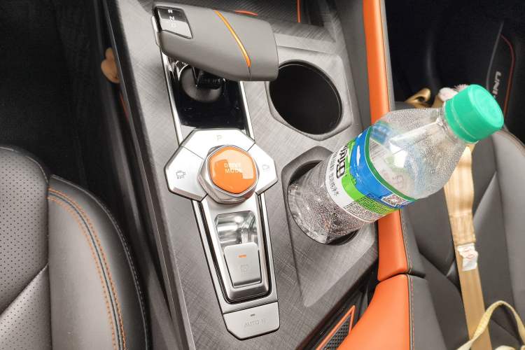 Used CHANGAN UNI-V 2022 1.5T Prestige Version