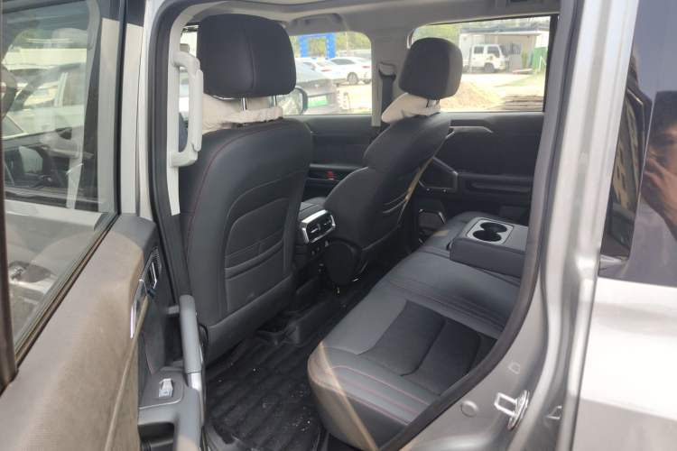 Used JETOUR Traveler 2023 2.0T All-Wheel Drive Conquer PRO