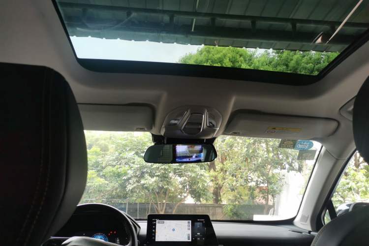 Used Baojun RS-5 2019 1.5T CVT Intelligent Driving Prestige Version China V Emission Standard Headliner