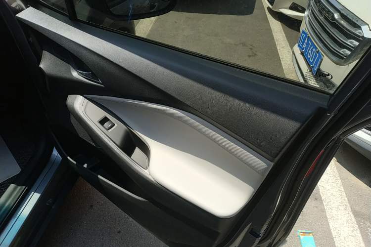 Used Chevrolet Orlando 2018 530T Automatic Luxury Edition (5+2 Model) China V Standard