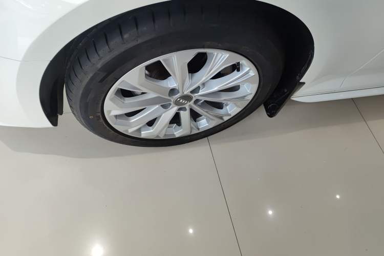 Used Audi A4L 2019 40 TFSI Ambition China VI