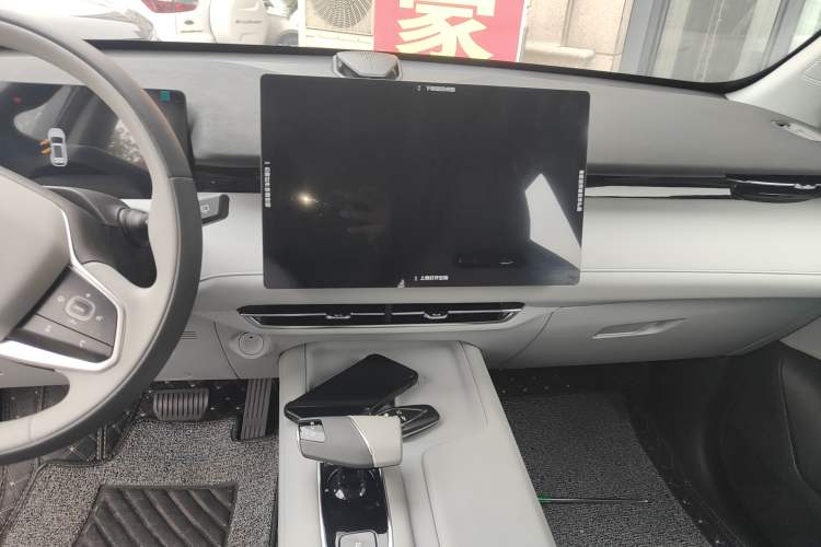 Used Changan UNI-Z 2025 1.5T Luxury Version
