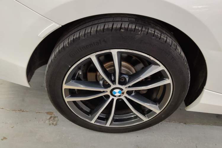 Used BMW 2 Series 2018 220i Convertible Coupe Sports Design Package