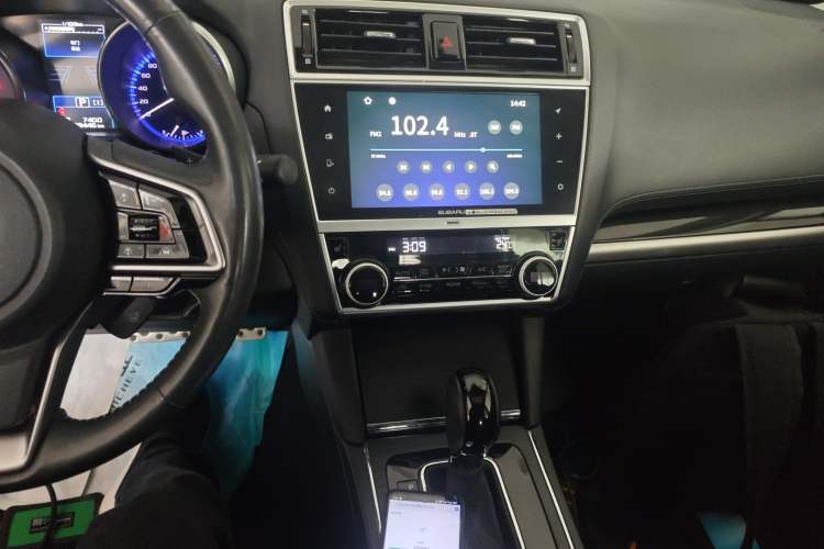 Used Subaru Outback 2018 2.5i Sport Navigation Edition with EyeSight Audio And AC Panel