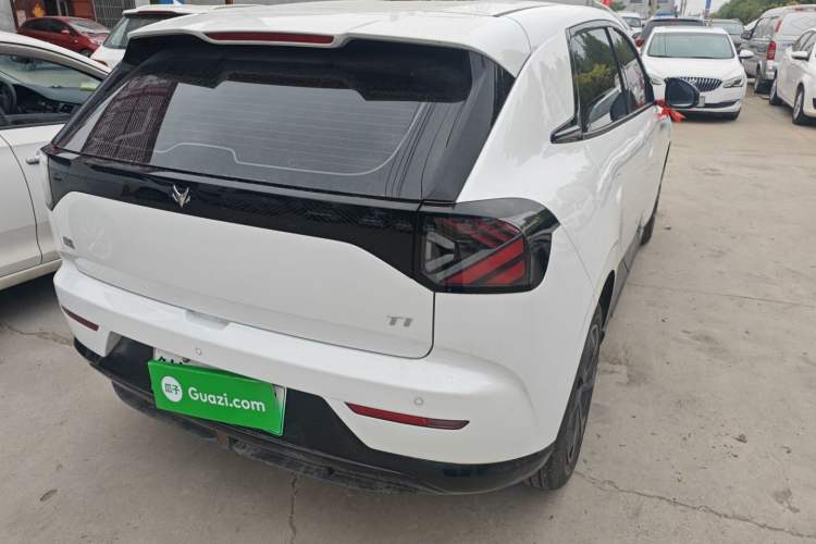 Used ARCFOX T1 2025 Model 320 PRO Rear Right 45 Deg