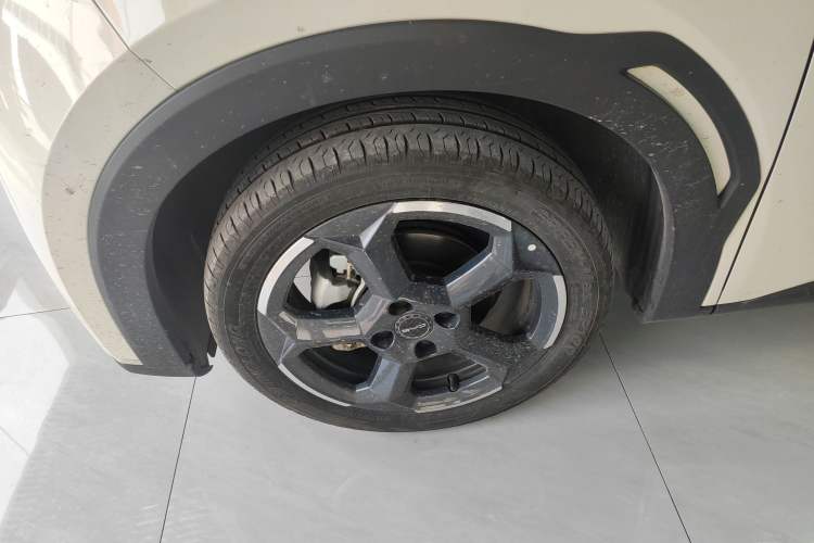 Used BYD Seagull 2023 Free Edition Left Front Wheel Hub