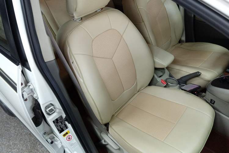 Used Toyota Verso 2015 180E CVT Crossover Edition