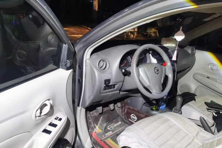 Used Nissan Sunny 2014 1.5XE Manual Comfort Edition
