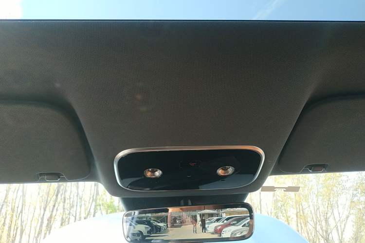 Used Hima AITO M8 2025 Extended-Range Ultra Version 53.4 kWh 5-Seater Edition
