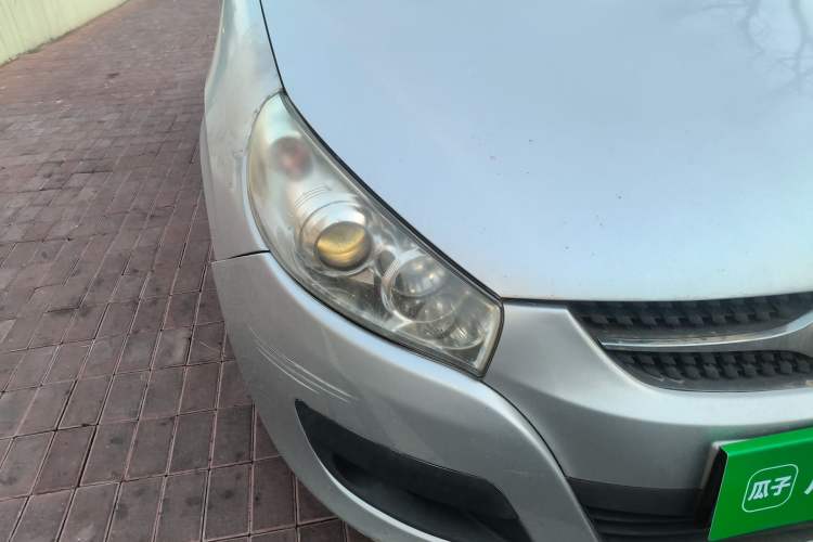 Used JAC Group Refine M2 2012 1.8L MT Business & Comfort Version 7 Seats
