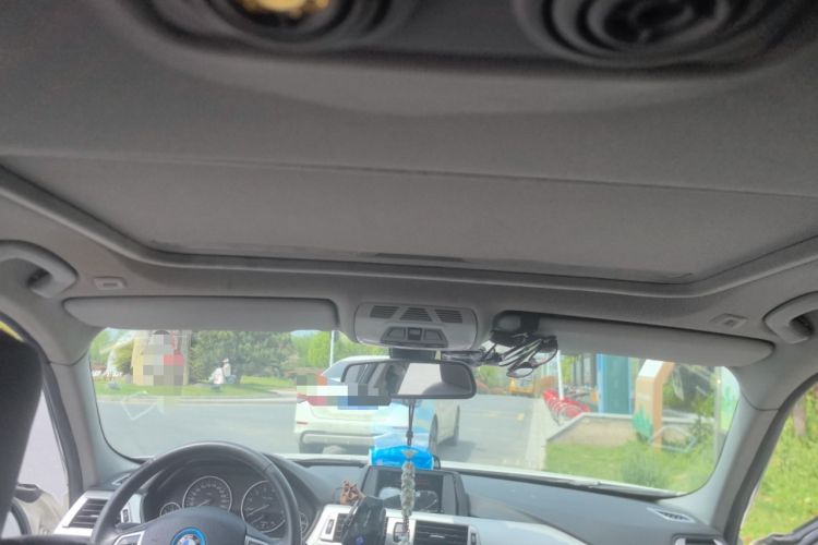 Used BMW 3 Series 2015 316Li Fashion Model Headliner